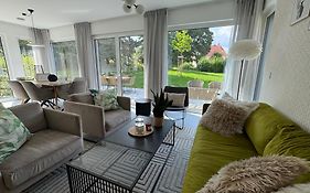 ZugZuflucht-neues, modernes Ferienhaus